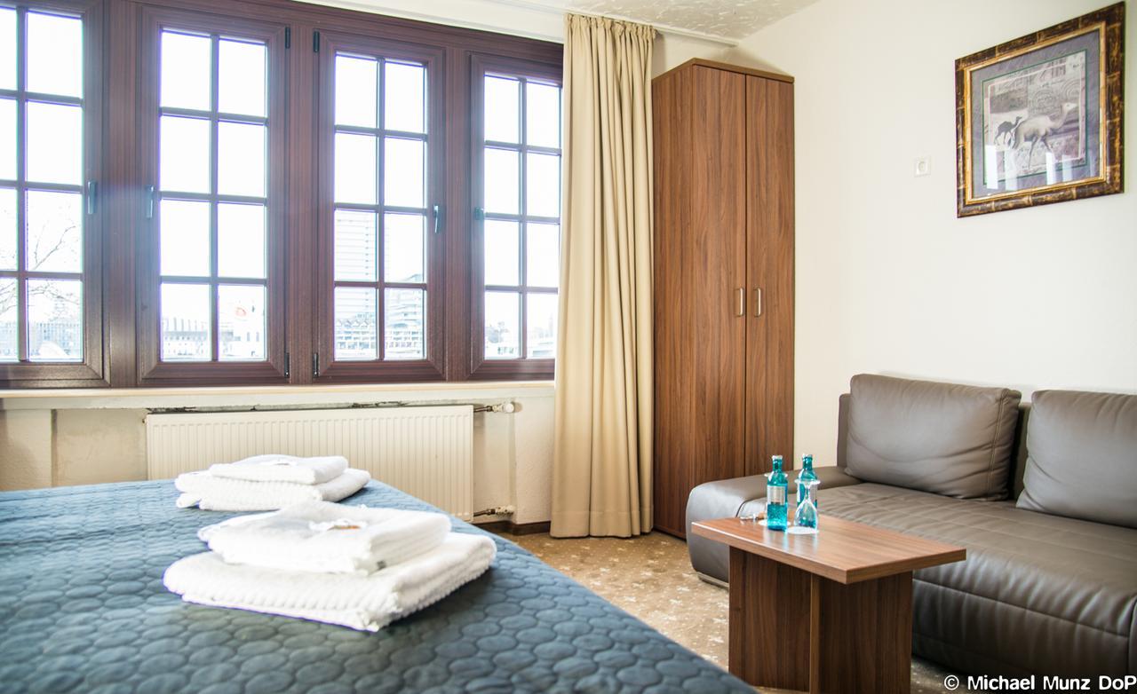 Hotel Und Restaurant Löwenbräu Köln