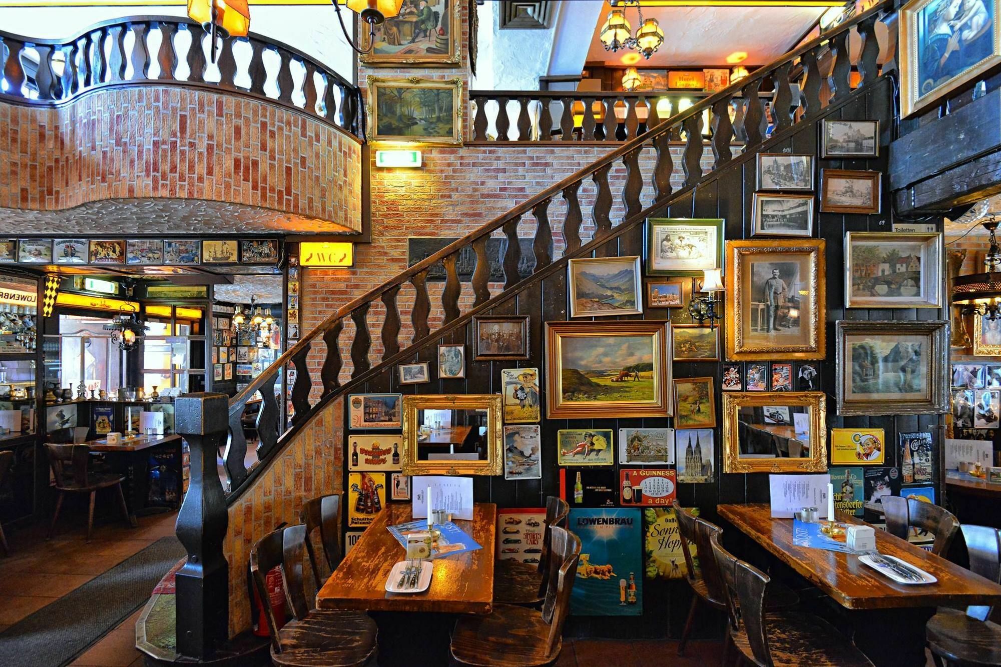 Hotel Und Restaurant Löwenbräu 3*